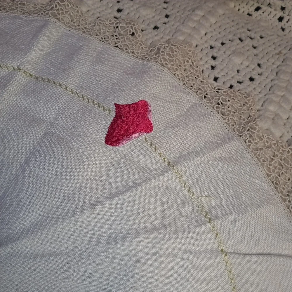 Vintage Dresser Scarf Table Runner‎ 27